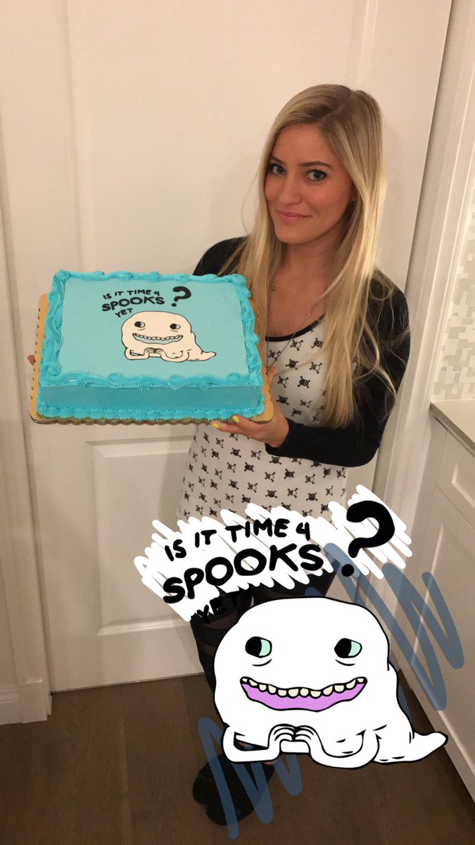 ijustine's tweet photo. 😂😂 Snapchat filter 😂😂😂😂 https://t.co/Qp8qFCVFnm