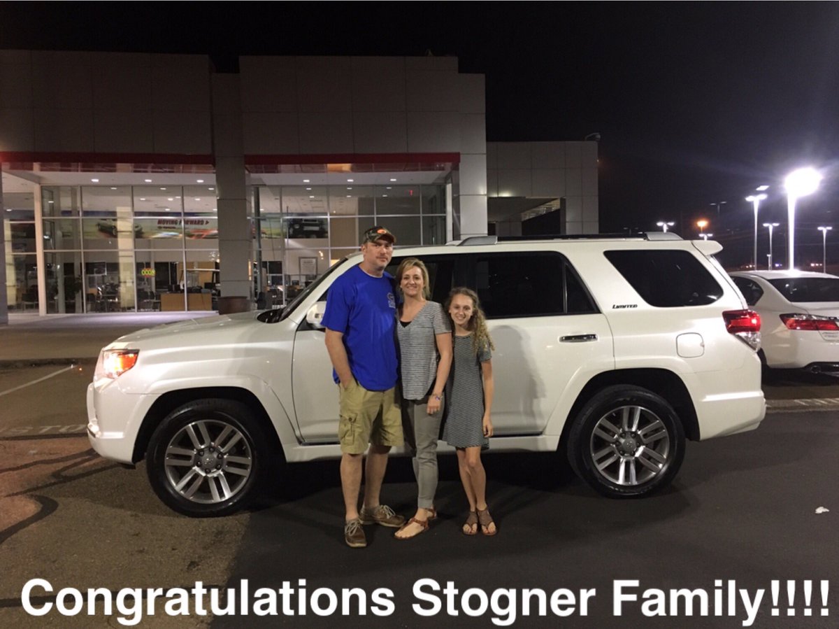 thecommonscott's tweet photo. Congrats Stogner family!!! #Toyota #4Runner #LetsGoPlaces #FamilyMatters #HappyWifeHappyLife #ILoveToHelpPeople #YallComeSeeMe #WhosNext? https://t.co/4LtFYmK2Tr