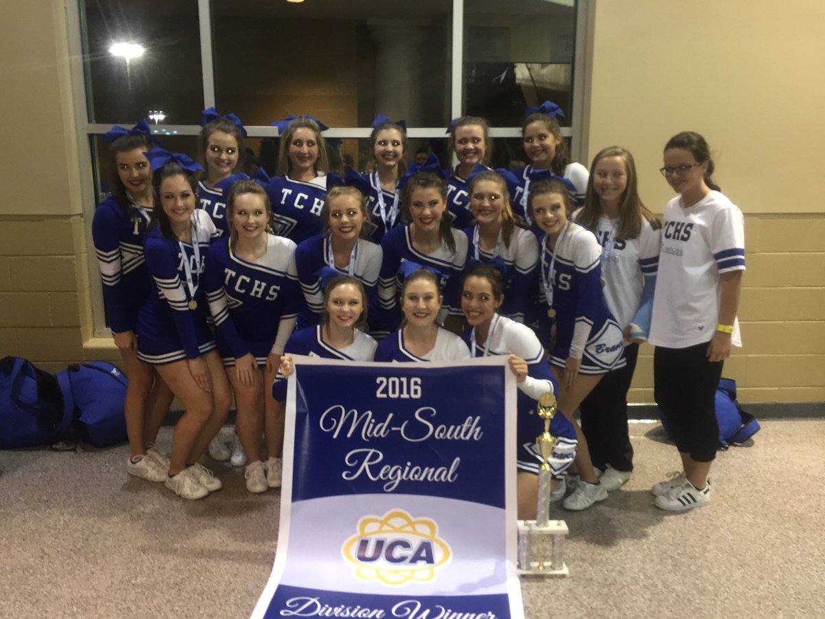 TCCheer_bd's tweet photo. We take 1st place and national bid at the Mid-South Regional Competition in Southaven, MS💙 https://t.co/i1oJ7gcRQX