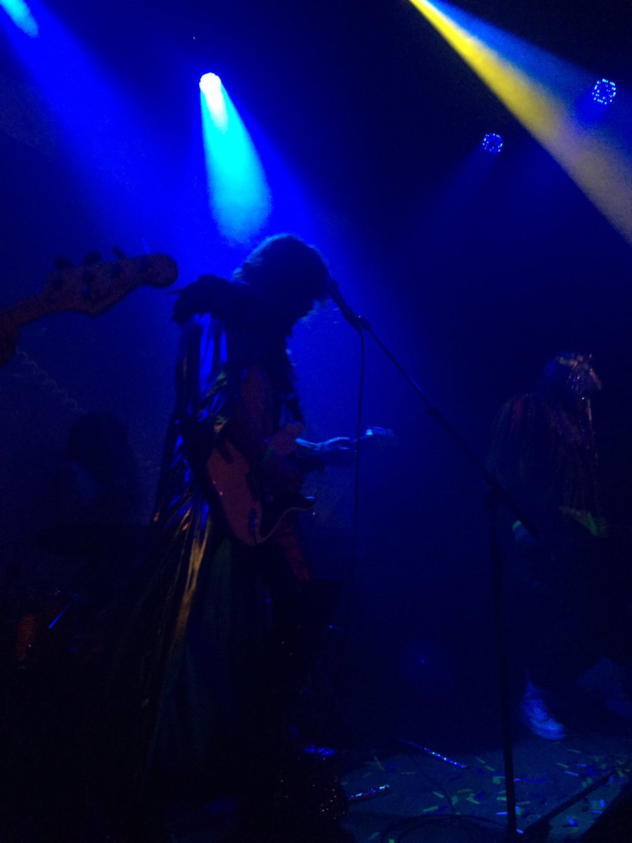 The veil between the living and dead and freaks and weirdos and aliens is v thin tonight. <a href="/EmporiumChicago/">Emporium Arcade Bar</a>