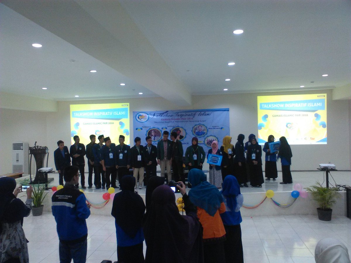 [LIVE REPORT GIF 2016]
Pengumuman pemenang lomba LKTA dan Essay tingkat nasional. Selamat kepada seluruh pemenenang
