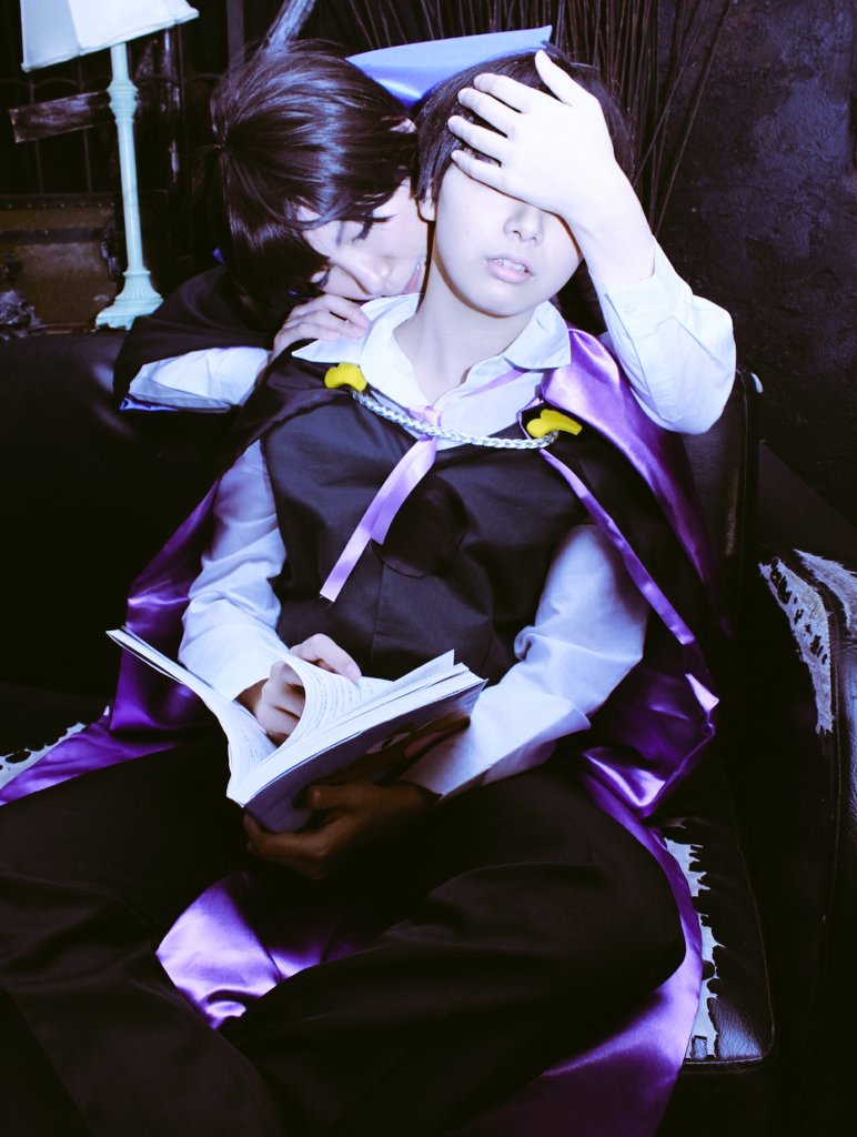 鈴紗 リンシャ わいわい遊ぶ勢 リサもこbot A Twitter 昨日の吸血鬼あわせで るかちゃま Matsulove6666の 低級淫魔シリーズ表紙ぽいカラ一を撮れたので載せてみる 首噛むのやりたい それどっかで見た 吸血鬼だっけ 淫魔のやつ そうそれ