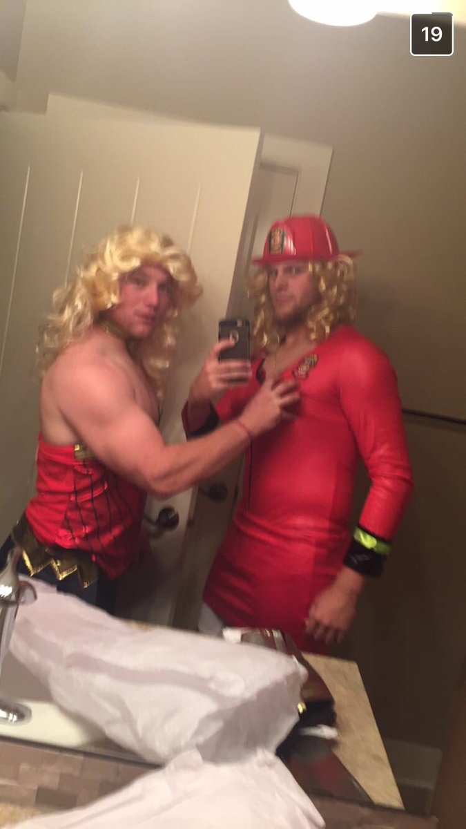 brandondamico's tweet photo. Less go #beauts #savedaworld https://t.co/KlCvvQpXZB