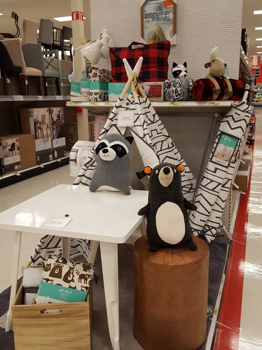 Christi81590937's tweet photo. Fab focal๐ป๐บ๐ฏ #T0319 #targetdoesitagain #targetstyle #tinyTempe @kobiezim @1ashower @Tim35781826 https://t.co/4u68Tqv8E9