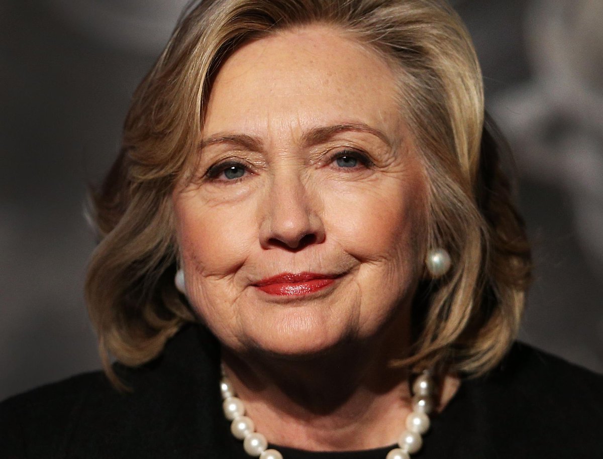 Heals4Cheese's tweet photo. #Hillary4Prison2016 #LockHerUp #Scum #DemonFromHell https://t.co/FQhVIwH14o