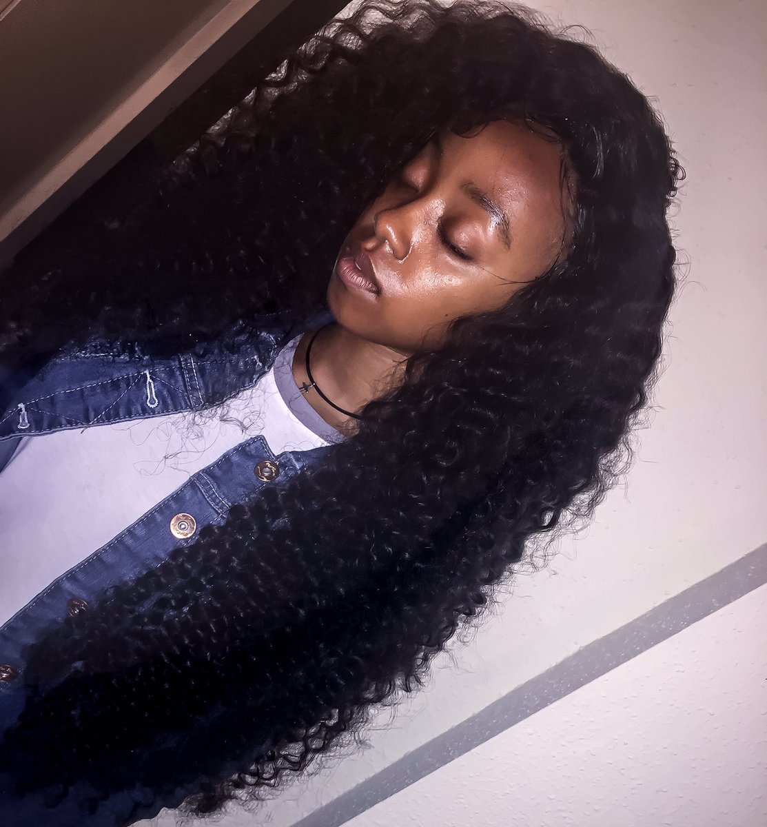 alljuicenotea's tweet photo. Just installed this custom unit by @JackieeOH_ on my baby @McSHORTY2015 Hair from @Truuu_ #GirlBoss #Bosseslinkup 💞#Comegetthejuice https://t.co/jMV4azUwLc
