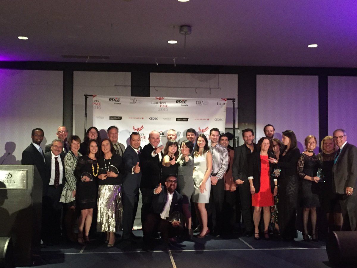 JournalLeFranco's tweet photo. Les #entrepreneurs vainqueurs des Lauriers de la PME 2016 #CDEA_RVA #frab #SPME2016 @LeCDEA https://t.co/TKbYBJGPSl