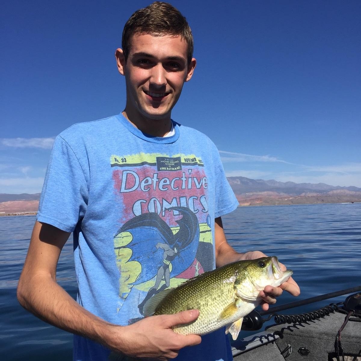 Jsticks21's tweet photo. Gone fishing and even caught a bigger fish than my older brother... #FishFishGotMyWish https://t.co/88ZCUiWhyy