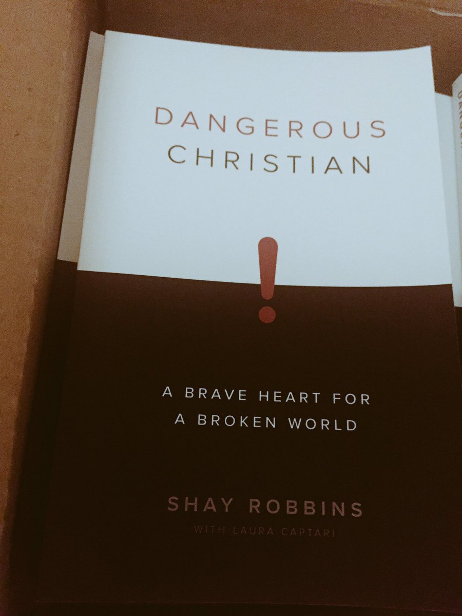 MattGilb11's tweet photo. Hard copies came in today. Get it on Amazon! It's worth it. @D_C_Book https://t.co/h494fDQeyU