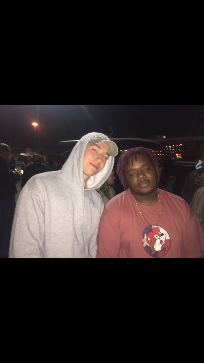 colinschep's tweet photo. @LILUZIVERT https://t.co/hiRDK54s0H