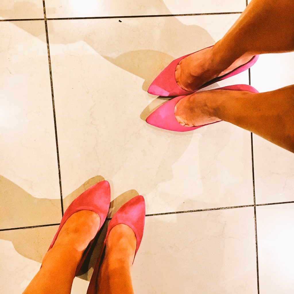 beccabalyeat's tweet photo. We found a way to get some #magenta into last night's black dress party at #nawmba2016! #bemagenta #shoegame @NAWMBA https://t.co/DpToisYlp7