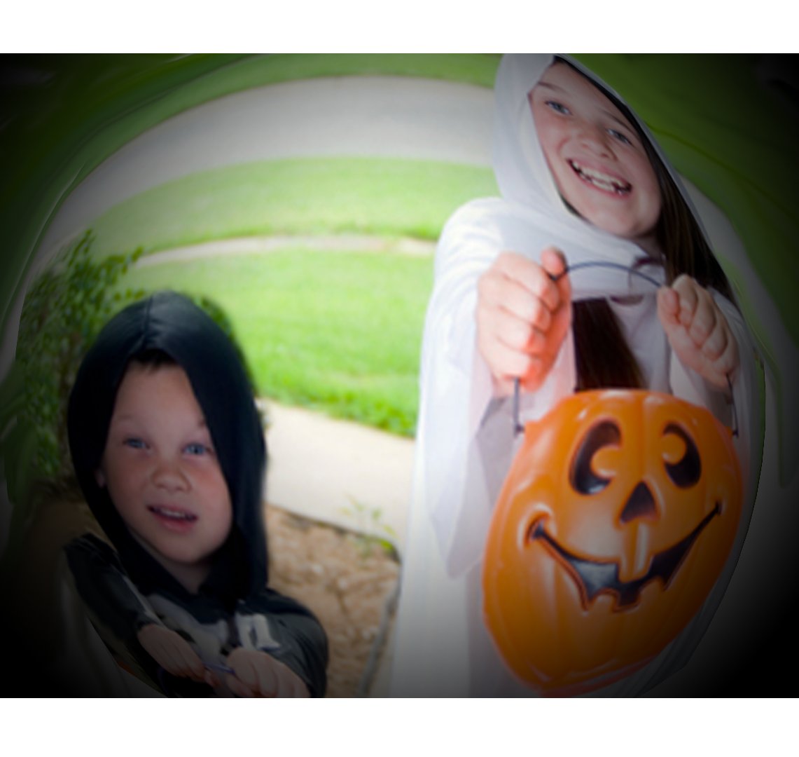 Halloween is drawing near! Peeple can capture all those adorable trick-or-treaters at your door next year. Shipping this fall! #smarthome