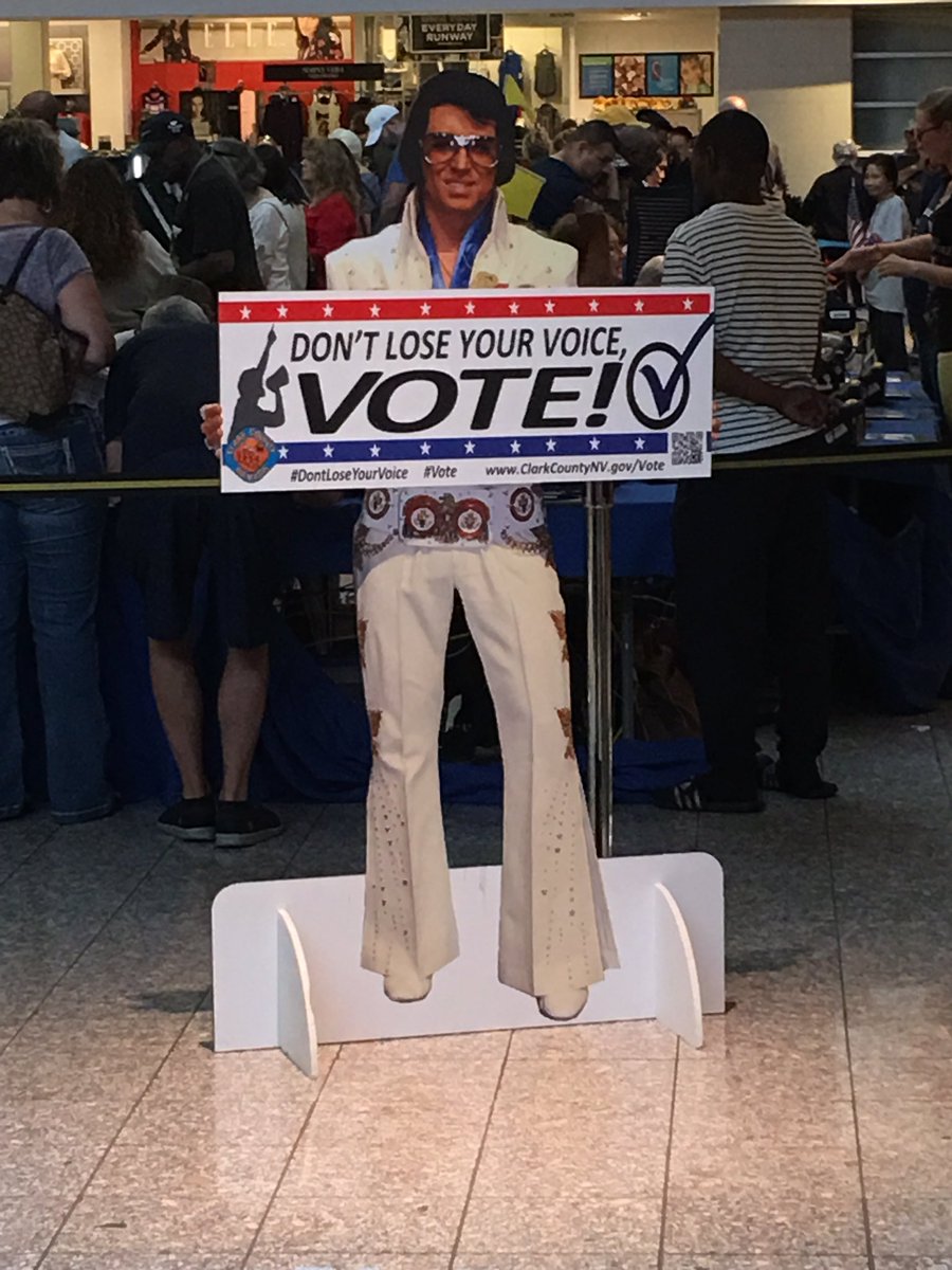 Revamato's tweet photo. @realDonaldTrump #NevadansforTrump #VoteEarly #TimeForAChange https://t.co/hkrINAF2bG