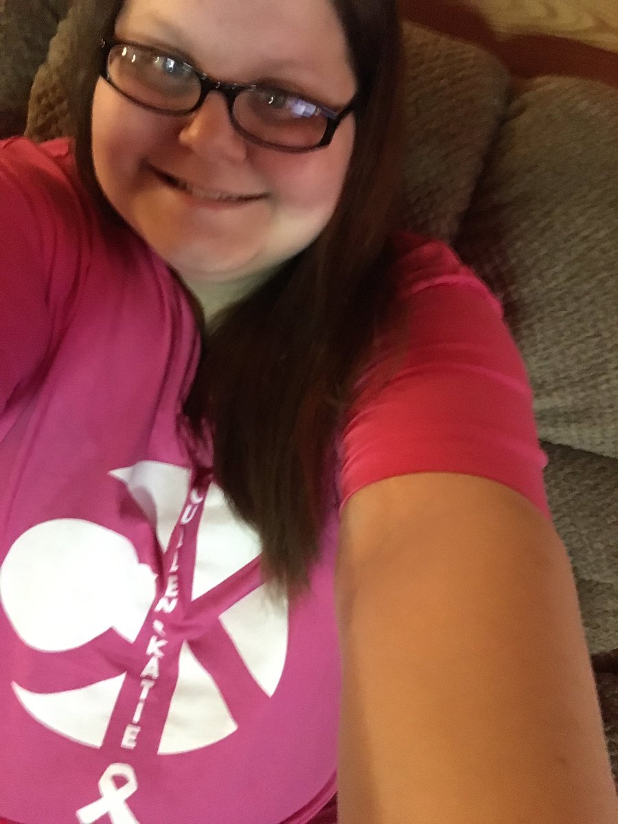 KatlinSB042091's tweet photo. Got my #CKSwag today! Love the quality of the shirt as well!#BreastCancerAwareness #cancersucks @Culligan27 @KatiePie7 https://t.co/Kdh3GLeRpj