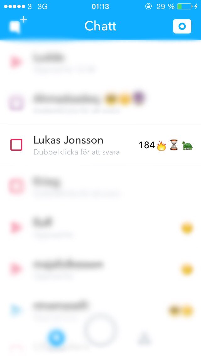 Trizistar's tweet image. Detta är tragiskt.. @Lukasknekt tar bort snapchat och jag tvingas se våran streak dö ut...