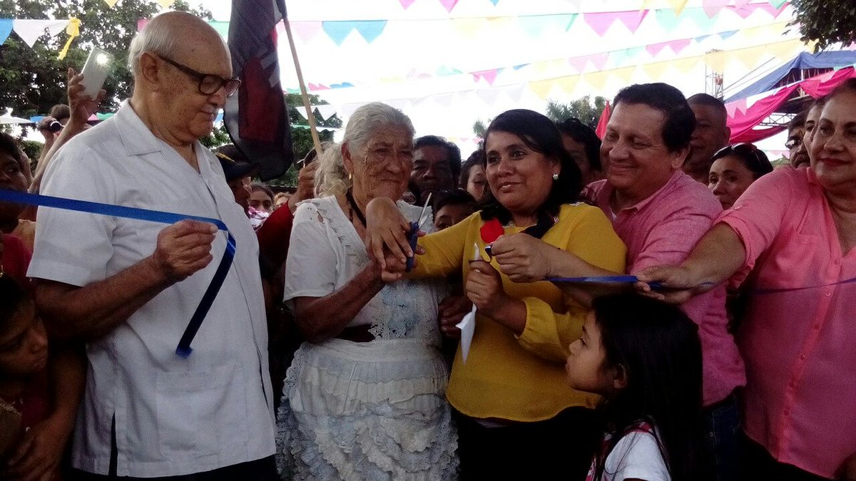 JsCarazo's tweet photo. #AMORANICARAGUA #AdelanteConDaniel inauguración del mercado municipal de San marcos https://t.co/sirFy9doSi