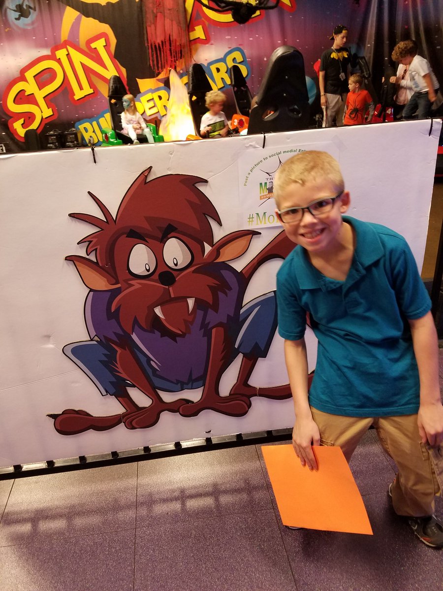 breakupsux's tweet photo. @websterputtputt #MonsterGo https://t.co/ZyzGN2gHYk