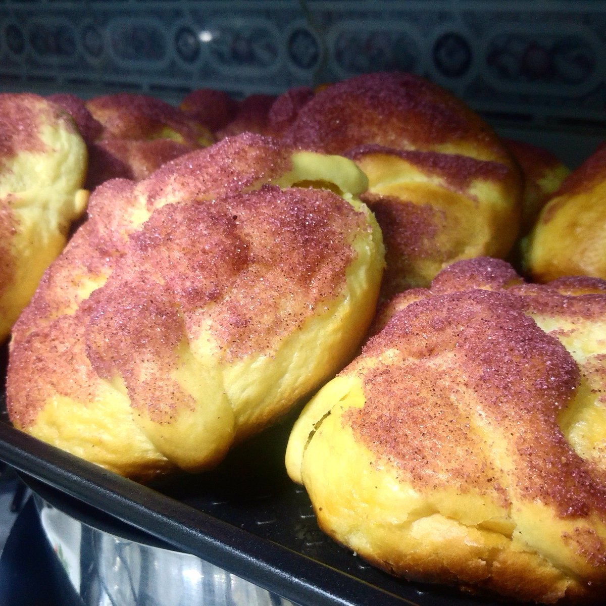 PopEatery's tweet photo. Pan de muerto #DiaDeMuertos #Mexico #tradition #food https://t.co/0bgWy82yw7