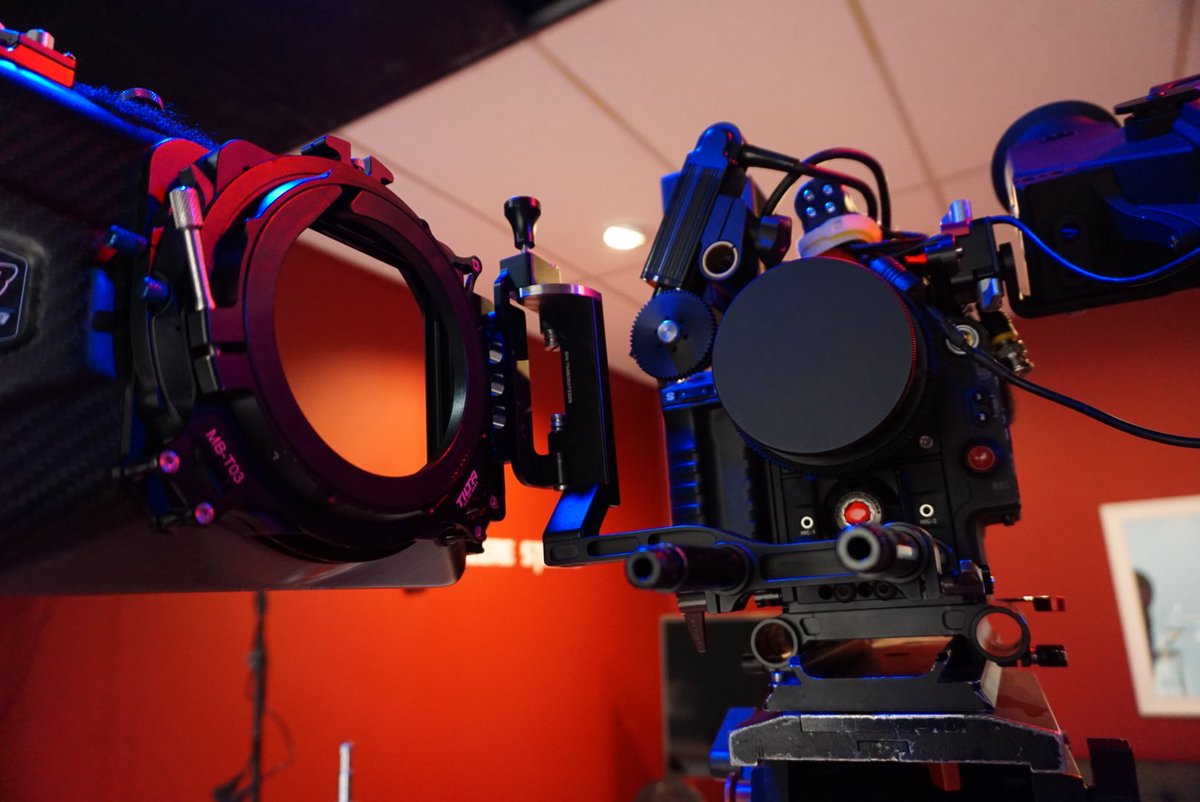 valerestudios's tweet image. @RED_Cinema @JYSpro filming inside Valere Studios. #cincinnati #film #Producers #studio #rental