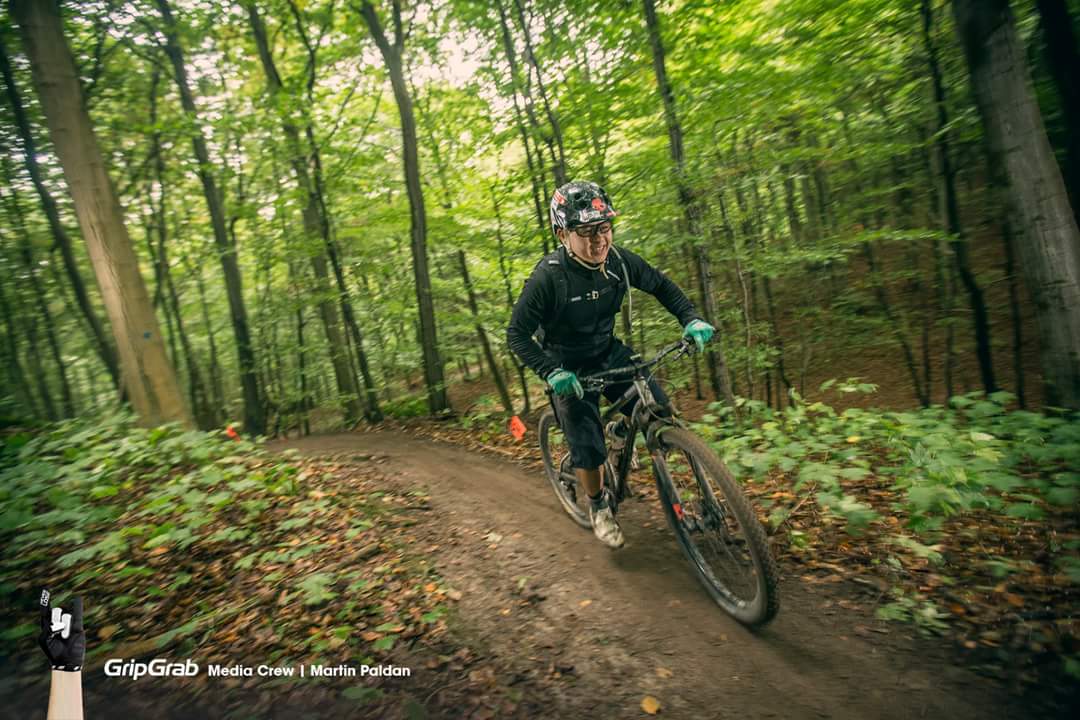 GustavVang's tweet photo. Shot from last week's 6hour #mtb #race on my @NinerBikes Ros9. thanks to @Neffdenmark @TM8DK #Neff #Neffdk https://t.co/xD1EbQJaWu