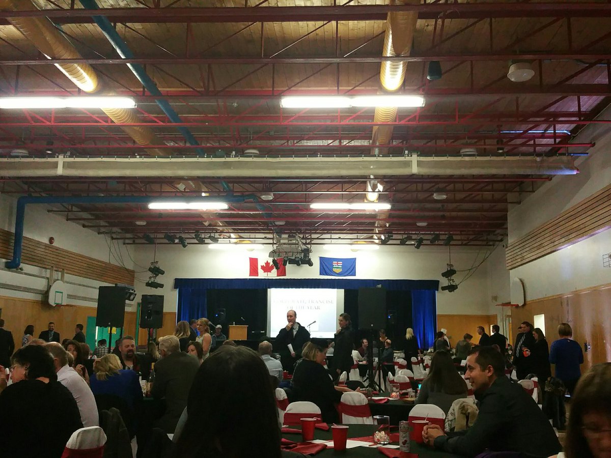 office_whiz's tweet photo. Whitecourt small biz gala! We're nominated!! #whitecourt #whitecourtchamber #whitecourtsignco #abchamber #chamberawards #chamber #smallbiz https://t.co/T3uRVekrD4