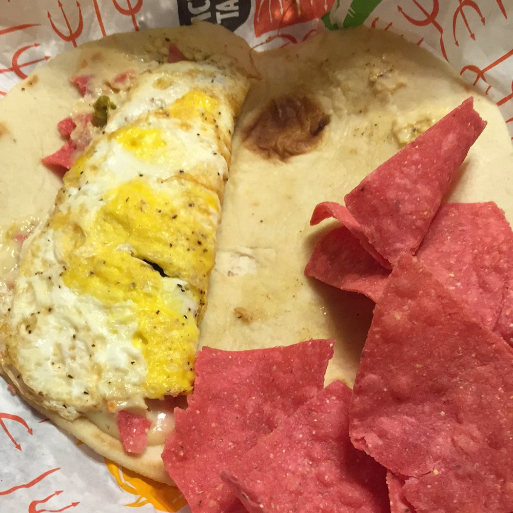 stuffipost's tweet image. Excited to try the migas taco with pink tortilla chips! @WickedTacoRDU @getstealz