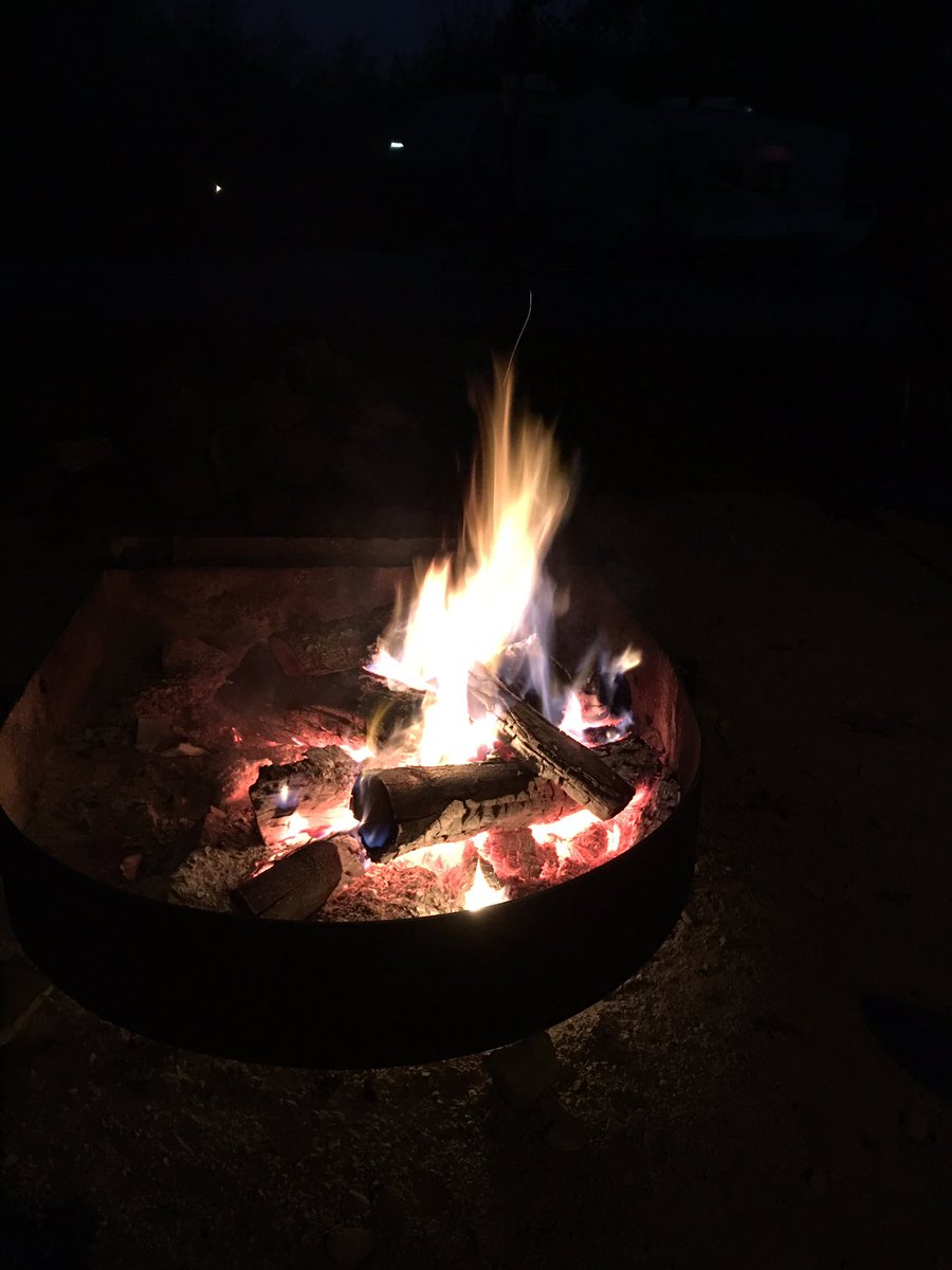 tammyday10's tweet photo. Camping does not suck! https://t.co/BIrD4PNc0a