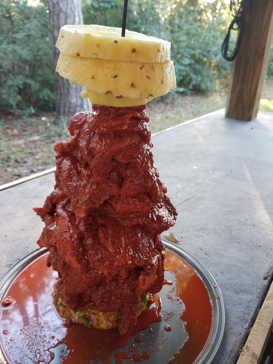 CAMCustomCase's tweet image. Takin a much needed break with the boys ...pork and chicken tacos soon!