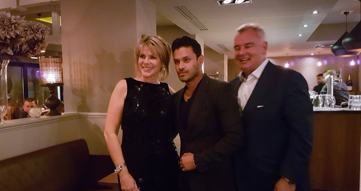 No7Temple's tweet photo. great to see @RuthieeL @EamonnHolmes #No7Temple #Weybridge #indiangastronomy https://t.co/yFIDhGPgC0