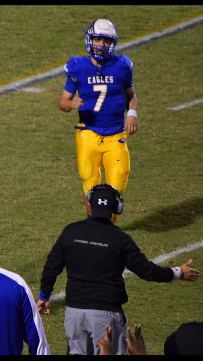 coachhargitt's tweet photo. The next time the HPO (High Powered Offense) will be in action is Nov 3❗️@jordan_morgan7 @DSM929 @Vtrain69 @SpreadOffense @Coaches_Choice https://t.co/Xorlup4ZeJ