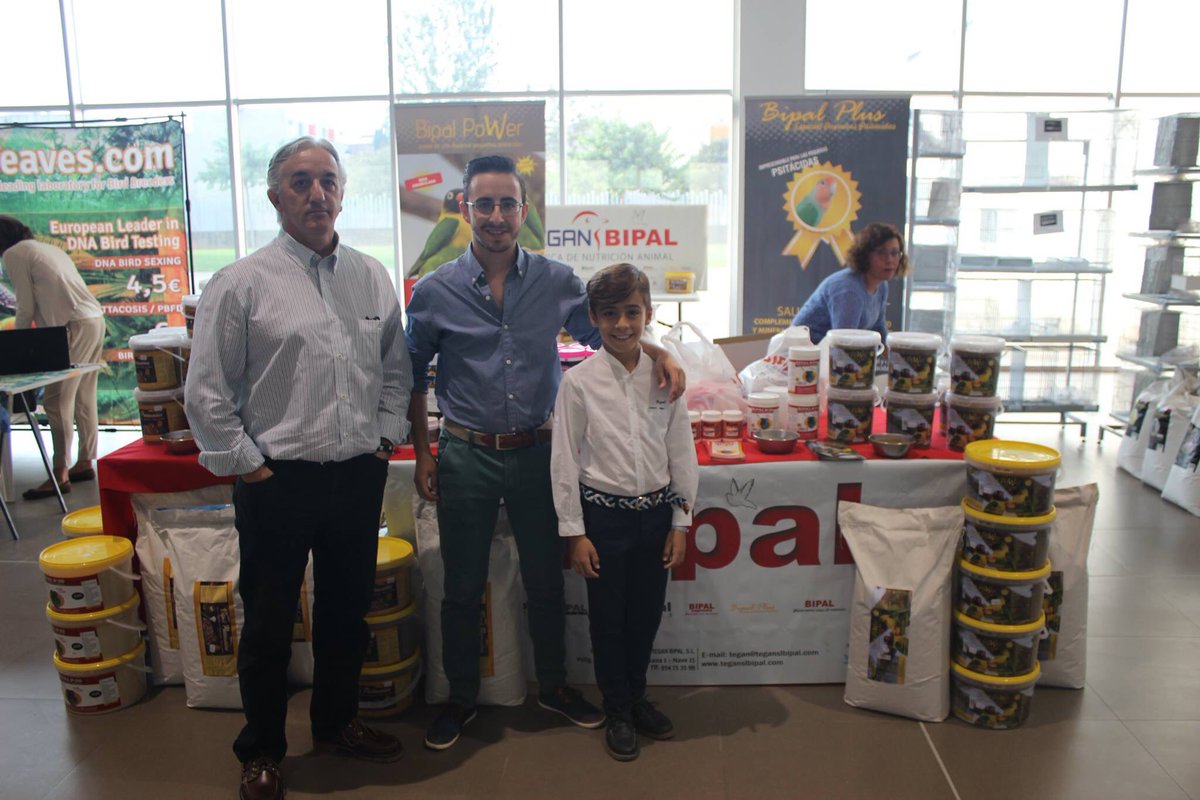 teganslbipal's tweet photo. Hoy se ha vendido toda nuestra pasta de cría para #Agapornis ¡Gracias a todos por confiar en nosotros! #Agapornis #Bipal #BipalPsittacidae https://t.co/13346zqwXB