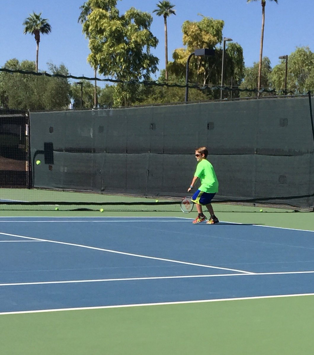 ISFBennett's tweet photo. Tennis tournament today 12 games won 7 #tennis #yellowfuzzyball #tennislife #LifeTimeFitness https://t.co/a1I969HBpq