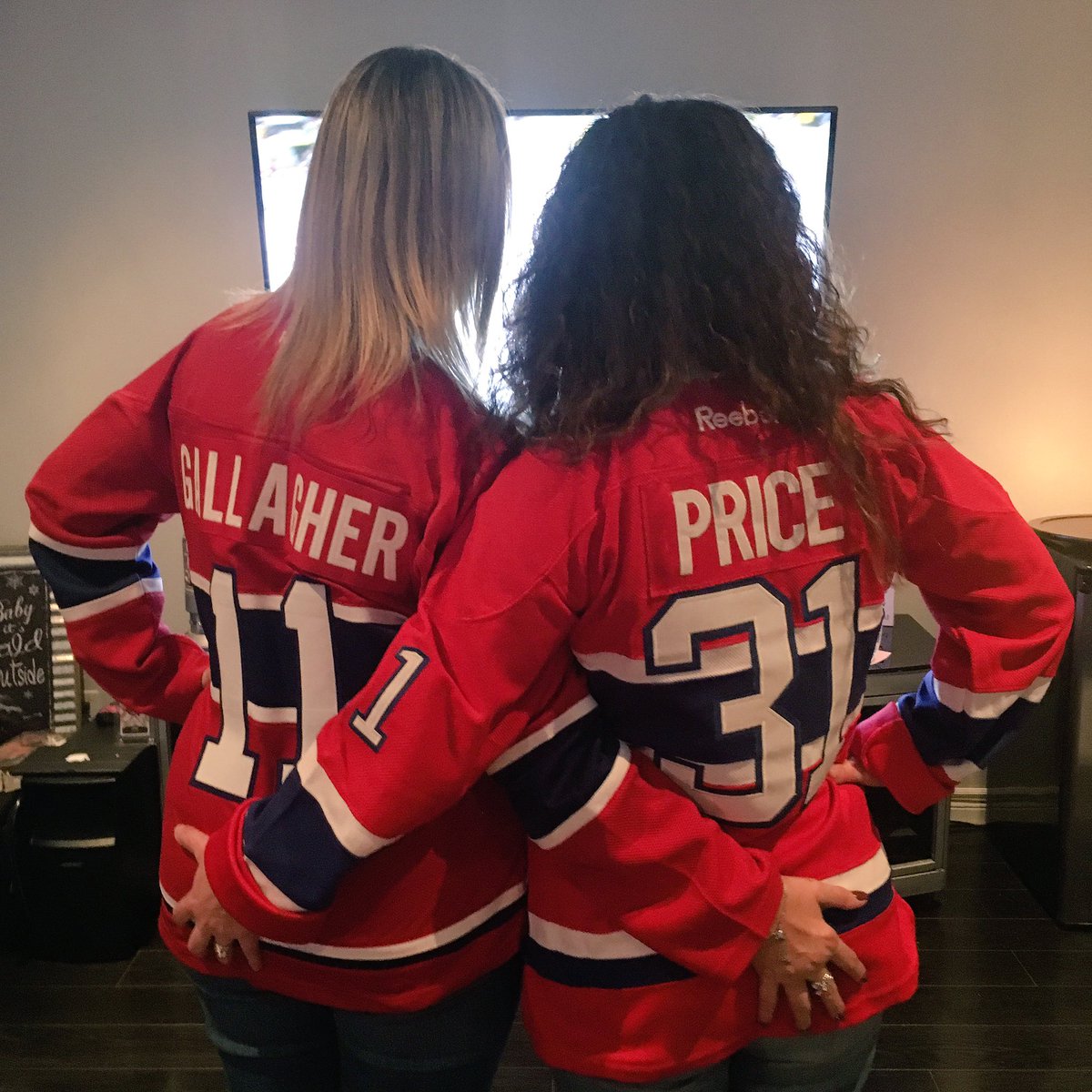 elletee81's tweet photo. We always wanna shut 'em down, put 'em on ice - that's why we rock our 3-1 Price. Hey @AnnakinSlayd, we need a verse about #11 please! #Habs https://t.co/4LlBQ0HGFJ