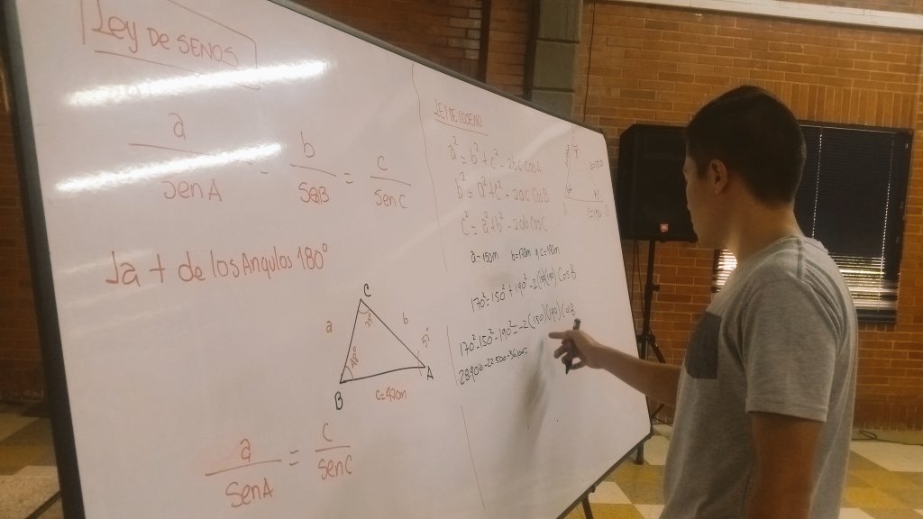 alejarub's tweet image. Nuevamente en #Cipas  de algebra,trigo y geometria @cienciasunad @jaalesc @ClaudioCamiloG1