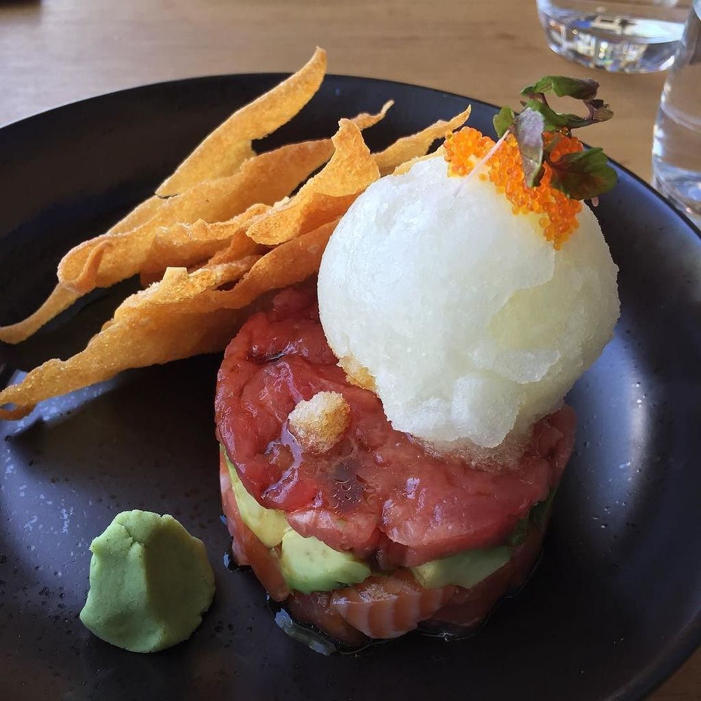 jimmywongeats's tweet photo. Sashimi taco, perfect for a #Sunday lunch. #zushi #streetsofbarangaroo @zushibarangaroo #j… https://t.co/4TZms7RJyX https://t.co/RAbSlUkXoC