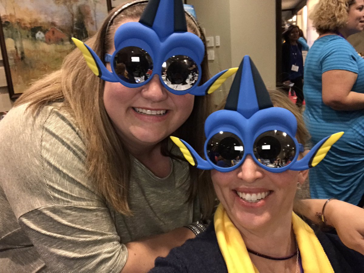 MacaroniKidPBG's tweet photo. Dory party with @MKCoonRapids! @findingdory is on DVD 10/25! #mkmeetup #mkdory https://t.co/L7D5MMpXh2