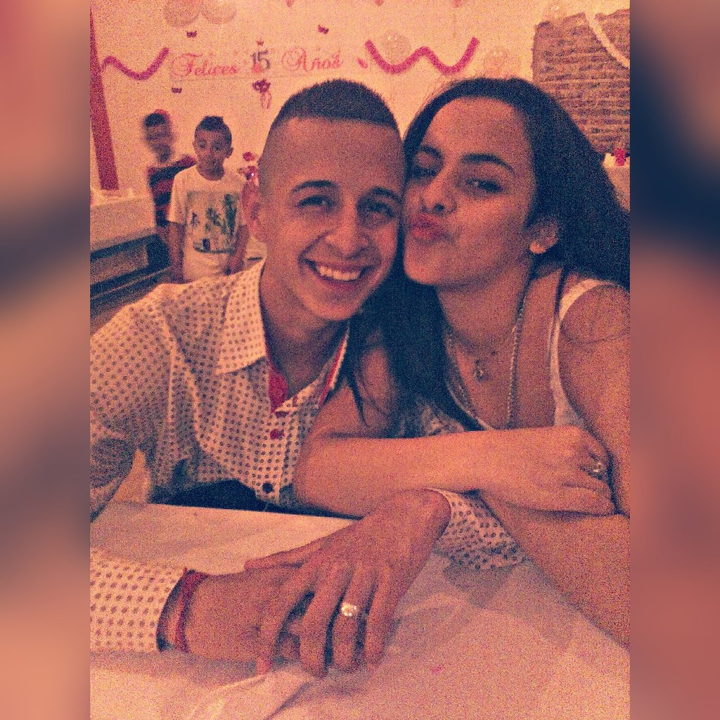 JaraReinaldo2's tweet photo. Te enseñare el camino.. Voy a cambiar tu destino.. Teamo...💕

#XVdeNiqqol https://t.co/lB91PnXblY