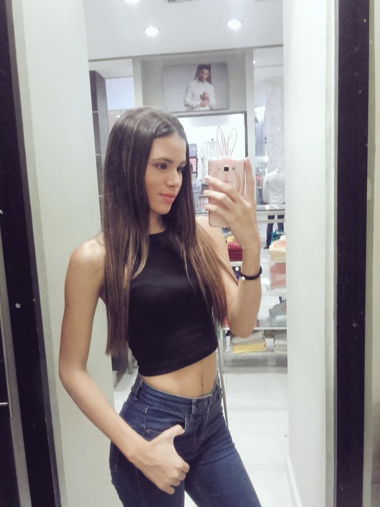 KimberlyVega99's tweet image. ⚫💫✌ #castingday