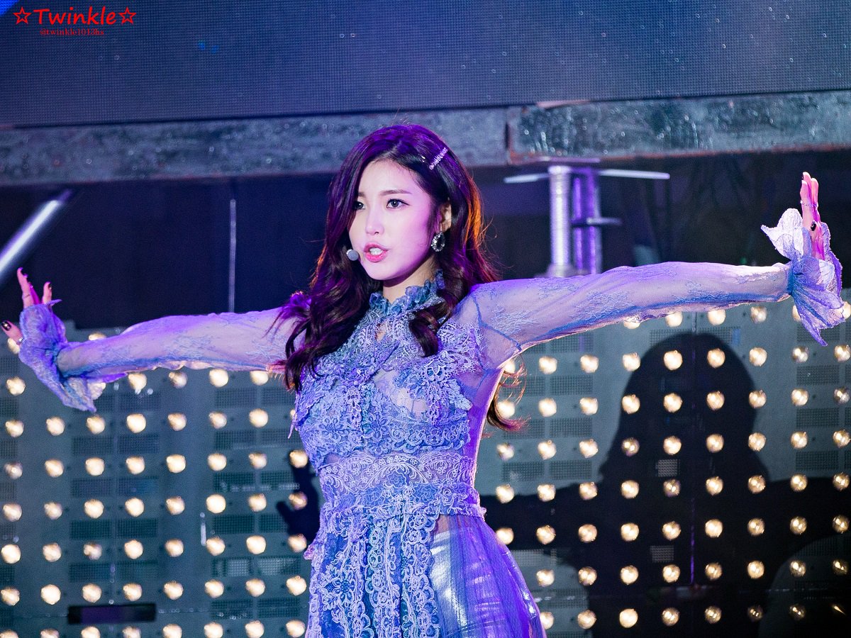 twinkle1013hs's tweet photo. 161014 Hyoseong 
hope concert in yongsan 11

@Secretimehs 
#전효성 
#JunHyoSeong https://t.co/HKrnv6pc47