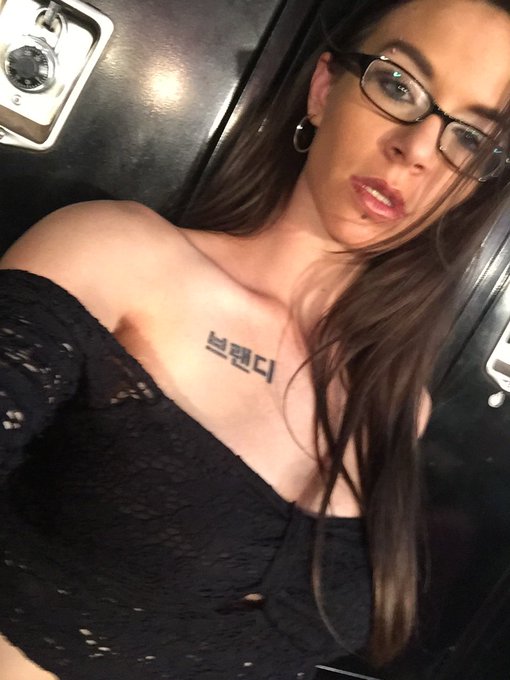 @PTsCenterfold  in #denver #colorado come say hi https://t.co/NBAsPYe8Yw<a class="tags" target="_blank" title="On Twitter" href="/?out=eyJ0eXAiOiJKV1QiLCJhbGciOiJIUzUxMiJ9.eyJpYXQiOjE3MjQ0Mjk4MzIsImlzcyI6InR3cG9ybnN0YXJzLmNvbSIsIm5iZiI6MTcyNDQyOTgzMiwiZXhwIjoxNzU1OTY1ODMyLCJyZWRpcmVjdF91cmwiOiJodHRwczovL3R3aXR0ZXIuY29tL1BUc0NlbnRlcmZvbGQifQ.PyIPc0mP6WK9n-izC_1tt04uuWqY3PIivfXUJFQguWsjQ2moJMf097ppmKsFz5NyOag8fRlLjqr5fuEoCjl21g">@PTsCenterfold</a><a href="/tag/denver"class="tags">#denver</a><a href="/tag/colorado"class="tags">#colorado</a>