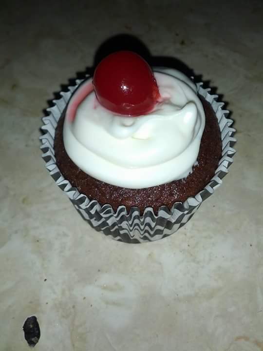 Bake Me A Cake On Twitter Rum And Coke Bakemeacake2016 Rum Coke Cherry Rumandcoke Delicious Yummy Alcohol Grownupsonly Captainmorgan