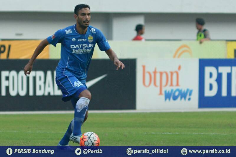 persib's tweet photo. Selamat ulang tahun teman.. sukses selalu..#PERSIB https://t.co/2VfkJrDYIo