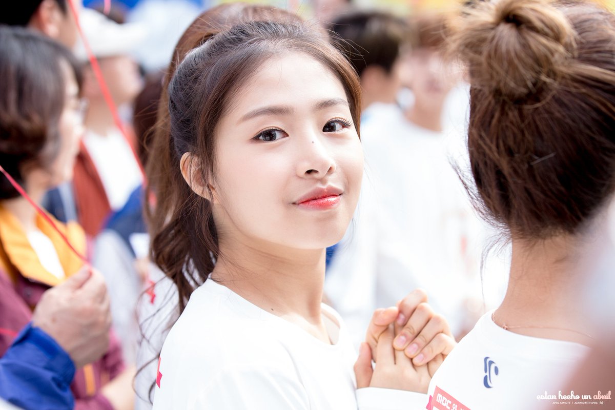 Abril : 에브릴 tweet media
