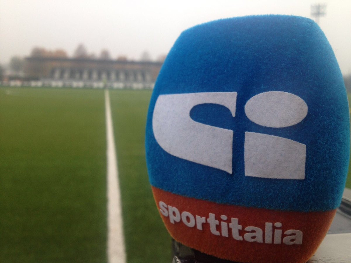 MCriscitiello's tweet photo. Alle 11.00 in diretta su Sportitalia c'è il derby: Juventus-Torino 🇮🇹🇮🇹@tvdellosport @JuvePrimavera @TorinoFC_1906 https://t.co/2CUBTURpAP