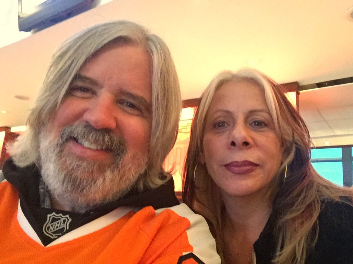 jaspersid's tweet photo. Fun birthday - thanks Mike! ❤️ https://t.co/72sc1fuM0z