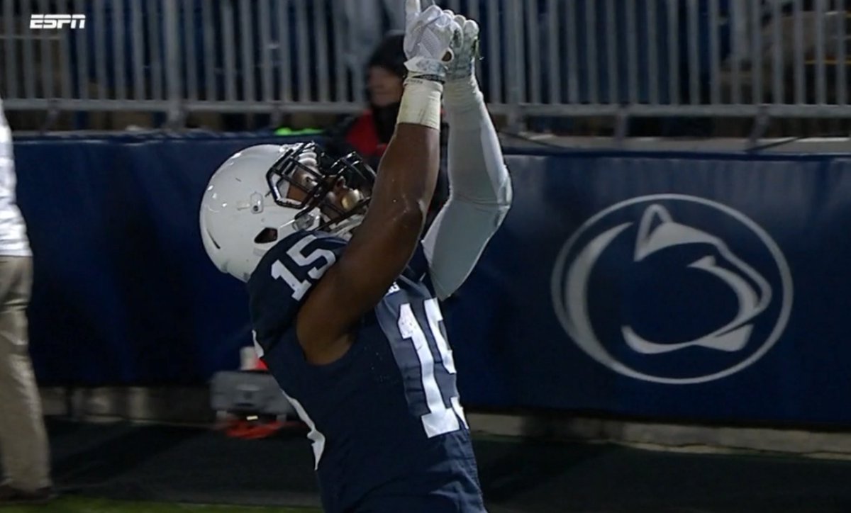 ESPNCFB's tweet photo. TOUCHDOWN PENN STATE!!

The Nittany Lions block the Ohio State FG to take the 24-21 lead with 4:27 left in the game! https://t.co/RAg1HltUNx