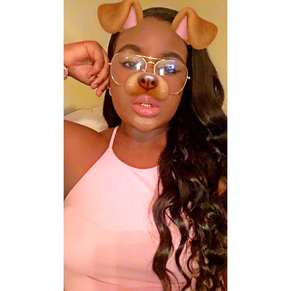 BrenikaB_'s tweet image. They call her a baddie cause it's true 😬👅👅😍😍😍 #GetchuOne #ItsMy20thBirthday