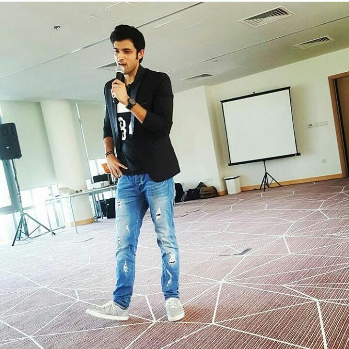 Pialuvps's tweet photo. #ParthSamthaan 😍😍 https://t.co/awLqpbnxf9
