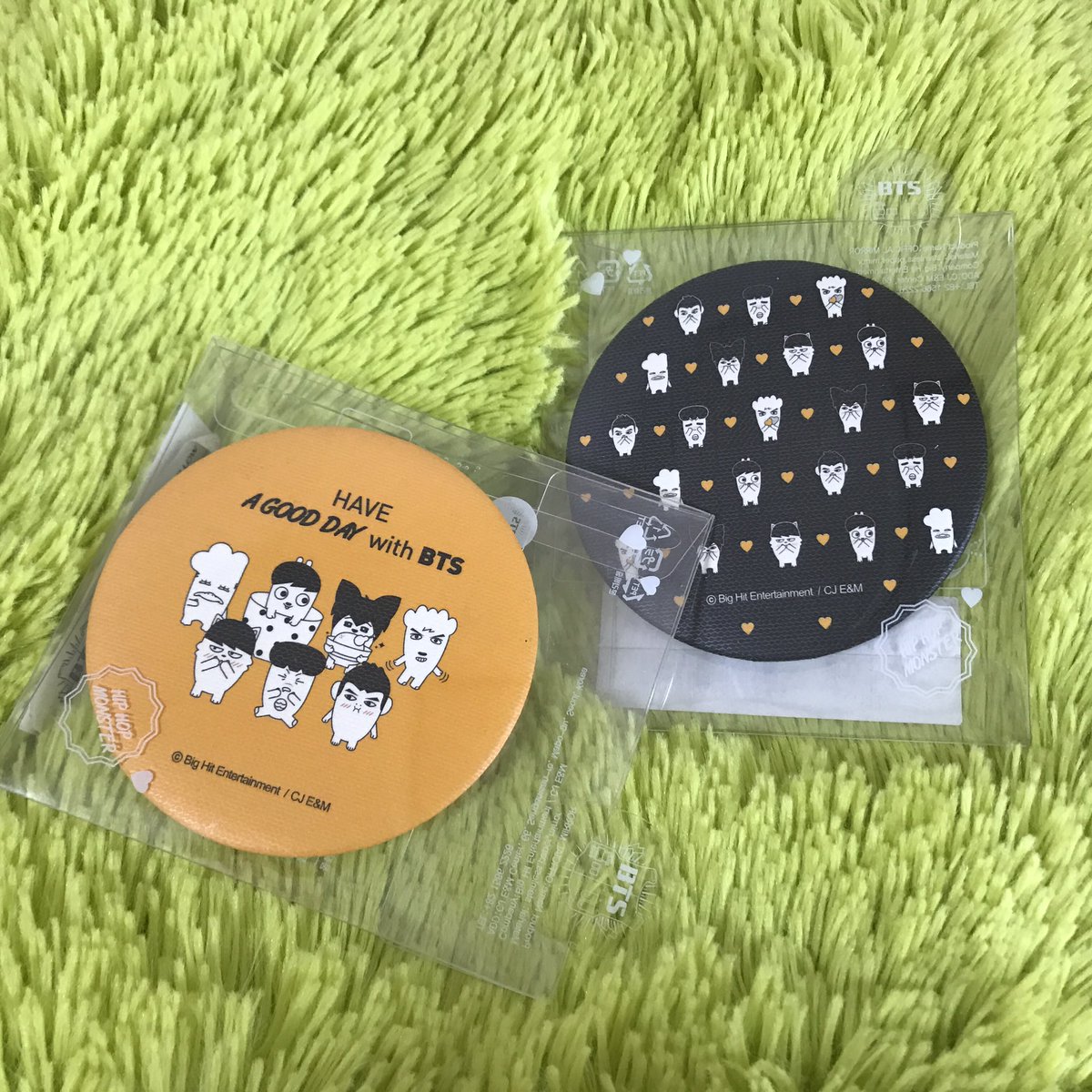 bts_hyorina's tweet photo. 【拡散希望】
防弾少年団 방탄소년단 グッズ 

ピップホップモンスター ミラー

こちら0.5k＋送料でお譲りいたします
未使用で開封もしていない状態です

#防弾少年団 #방탄소년단 #BTS #グッズ譲 https://t.co/VGHsbfPyXK