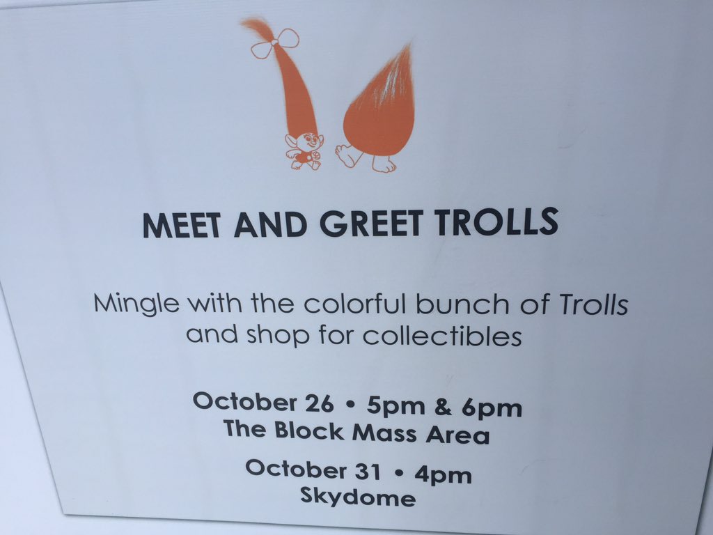 PaRodyDu30's tweet photo. I wasn't informed my supporters are having a party. Are you organizing this @MochaUsonBlog? #SoProud  https://t.co/U0MXuNn1GU